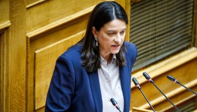 Κεραμέως: Καταργείται η περικοπή στις συντάξεις χηρείας μετά την τριετία