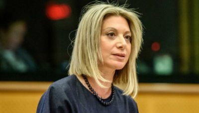 Καρυστιανού: Να απαντήσει η κυβέρνηση αν υπήρχαν αιτήσεις για ανεμογεννήτριες στο Ωραιόκαστρο