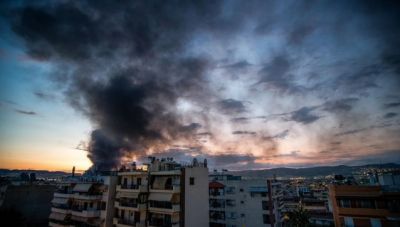 Ωραιόκαστρο: Συνεχίζονται οι ρίψεις στο εργοστάσιο ανακύκλωσης, τοξικό νέφος έχει καλύψει τη Θεσσαλονίκη