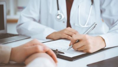 Καρκίνος παχέος εντέρου: Μια πάθηση που αλλάζει το ηλικιακό προφίλ - Τα συμπτώματα που είναι 