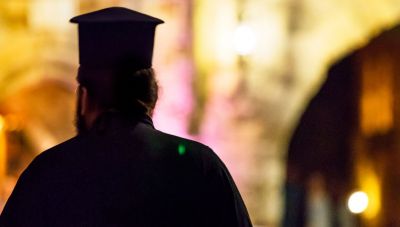 Ιερέας έπεσε από σκεπή ναού στη Λάρισα, νοσηλεύεται στο Πανεπιστημιακό Νοσοκομείο