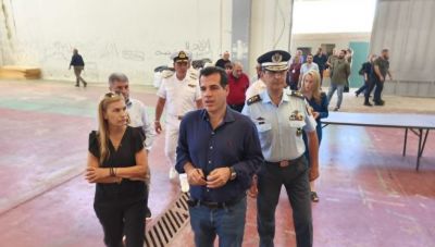 Πλεύρης από Χανιά: «Υποδειγματική η διαχείριση στην Αγυιά- τις επόμενες μέρες η ανακοίνωση για τη δομή στο Ηράκλειο»