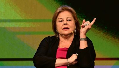 Λούκα Κατσέλη: Να συμπορευθεί η ΕΛΑΣ με το ΠΑΣΟΚ -Μπορώ να βοηθήσω στις προγραμματικές συγκλίσεις