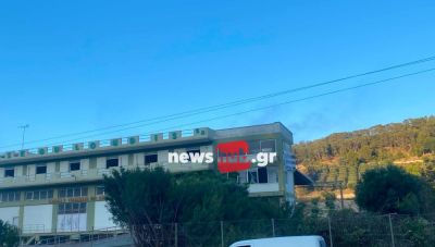 Ηράκλειο: Ξέσπασε φωτιά στον χώρο που θα εγκατασταθεί η δομή μεταναστών στη διάρκεια της συγκέντρωσης διαμαρτυρίας (Φωτο + Βίντεο)