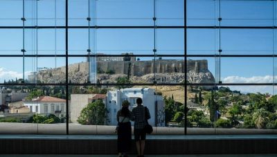 Τουρισμός: Αλμα 37% στις εισπράξεις το πρώτο τετράμηνο