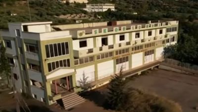 Ηράκλειο: Στο Δημοτικό Συμβούλιο το θέμα της δομής μεταναστών και η εγκατάσταση στο εργοστάσιο Σκουλούδη