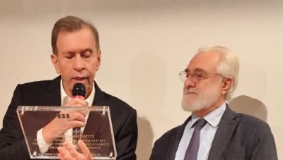 Γιάννης Σμαραγδής: Μία αποκάλυψη για τη συνεργασία του με τους Στάθη Ψάλτη και Σωτήρη Μουστάκα