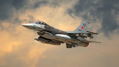 Επτά παραβάσεις και έξι παραβιάσεις από τουρκικά αεροσκάφη την Τρίτη, δύο εμπλοκές με ελληνικά μαχητικά