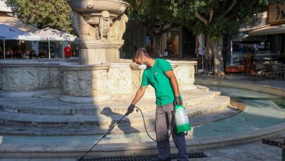 Συνεχίζεται η απεντόμωση και απολύμανση σχαρών και φρεατίων από τη ΔΕΥΑΗ