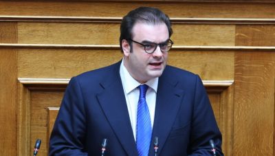 Πιερρακάκης: Η επιτυχία της οικονομικής πολιτικής μετριέται από τους πολίτες που ξαναπαίρνουν τον έλεγχο της ζωής τους