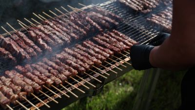 Ηλικιωμένος έβγαλε ψησταριά στη Νέα Μάκρη και θα πληρώσει πρόστιμο 3.000 ευρώ, 44 πυρκαγιές εκδηλώθηκαν το τελευταίο 24ωρο