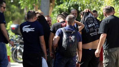 Δολοφονία 15χρονου στην Καλλιθέα: Προφυλακίστηκαν ο 17χρονος καθ'ομολογίαν δράστης και ακόμη δύο κατηγορούμενοι