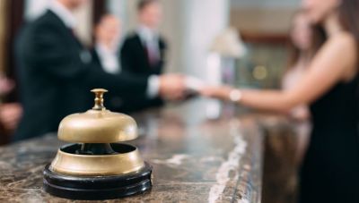 Κρήτη: Τι πρέπει να ξέρουν οι ξενοδοχοϋπάλληλοι για την εργοδοτική εισφορά 2% επί του βασικού μισθού