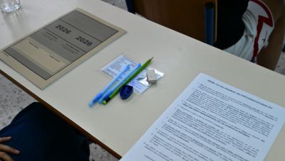 Πανελλαδικές: Σε Λατινικά, Χημεία και Πληροφορική εξετάζονται σήμερα οι υποψήφιοι των ΓΕΛ