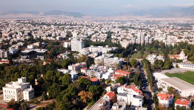 Έφοδος της ΕΛΑΣ σε Πολεοδομίες της Αττικής για «εξυπηρετήσεις»: Έξι οι συλλήψεις, βρήκαν πάνω από €330.000, τα μισά τα είχε η αρχηγός