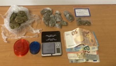 Κρήτη: Στα χέρια τις ΕΛ.ΑΣ. τρεις νεαροί και οι μητέρες τους για ναρκωτικά - Οι δύο είναι ανήλικοι 