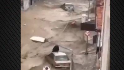 Τουλάχιστον 12 τραυματίες από πλημμύρες στη Τουρκία