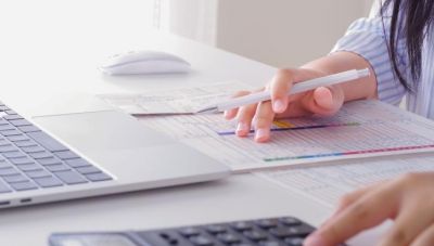 Ελεύθεροι επαγγελματίες: Σαρωτικοί έλεγχοι σε όσους αμφισβήτησαν το τεκμαρτό εισόδημα