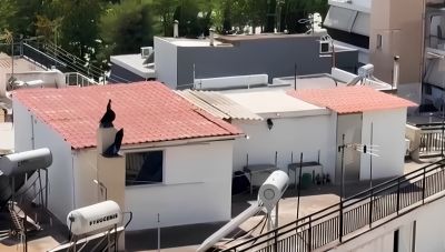 Έγκυος στο 7ο παιδί η μητέρα της οικογένειας που ζούσε μέσα σε ακαθαρσίες στο Περιστέρι