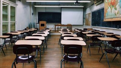 Οι σχολές μετά το Λύκειο στις οποίες μπαίνεις και χωρίς Πανελλήνιες