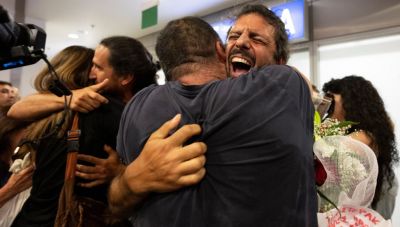 Επέστρεψαν στη χώρα μας οι Έλληνες ακτιβιστές του στολίσκου για τη Γάζα: «Ήταν η πιο βάρβαρη εμπειρία»