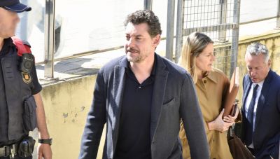 Το χαμένο κινητό του Τζόναθαν Άντικ της Mango περιπλέκει το θρίλερ για τον θάνατο του πατέρα του