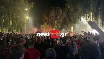 Τρελά πανηγύρια στο Ηράκλειο για την κατάκτηση της Ευρωλίγκας απο τον υπερηχητικό Ολυμπιακό (Βίντεο)