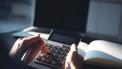 «Καυτός» Ιούνιος για φορολογικές δηλώσεις και ρυθμίσεις οφειλών