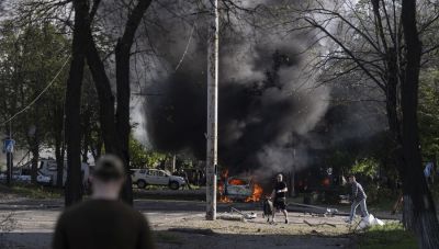 Ουκρανία: Ρωσικό σφυροκόπημα παρά την μονομερή κατάπαυση του πυρός – Δεκάδες νεκροί