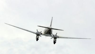 Η Γαλλία δίνει οικονομικά κίνητρα στις αεροπορικές για να μη μειώσουν τον αριθμό των πτήσεων