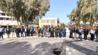 Επέτειος Εθνικών Αγώνων και Εθνικής Αντίστασης κατά του ναζισμού και φασισμού: Αποδόθηκαν τιμές από Περιφέρεια, Αρχές, φορείς