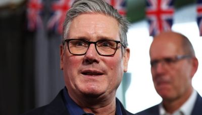 Κιρ Στάρμερ: «Ήταν λάθος ο διορισμός του Πίτερ Μάντελσον»