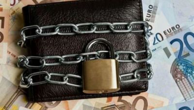 Ελένη Βατσινά: Κοινοβουλευτική παρέμβαση για ακατάσχετο λογαριασμό επαγγελματιών και ρύθμιση οφειλών