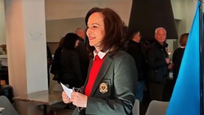 Ψήφισε στη Γλυφάδα η Άννα Διαμαντοπούλου: «Πάρα τις αστοχίες, ο λαός θα φέρει την ανατροπή»
