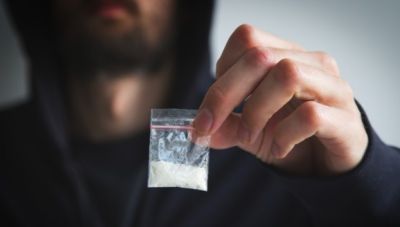 Ναρκωτικά: Τι αποκαλύπτουν τα αστικά λύματα για τη χρήση στην Ευρώπη – Ποια κάνουν οι Έλληνες