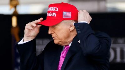 Ο πόλεμος στο Ιράν διαλύει τους MAGA: Ποιοι είναι απέναντι στον Τραμπ