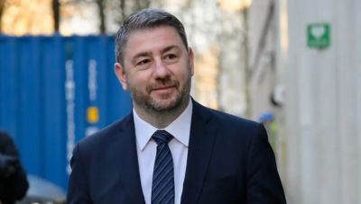 Ανδρουλάκης: Η Ευρώπη να πάρει πρωτοβουλίες ειρήνευσης – Κάποιοι ηγέτες συμπεριφέρονται ως υποτελείς του Τραμπ