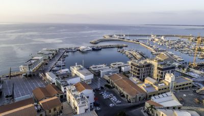 «Υπαρχει ανησυχία, όχι πανικός»: Κάτοικοι της Κύπρου μιλούν στο newshub.gr μετά την επίθεση στο Ακρωτήρι