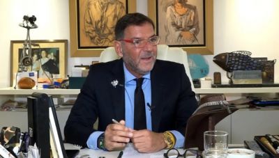 Συνελήφθη ο γκαλερίστας Γιώργος Τσαγκαράκης -Έφοδος της ΕΛΑΣ μετά από βίντεο με Ευαγγέλιο του 1700