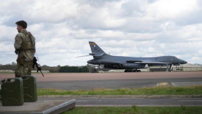 Κίνδυνος για Βρετανούς μετά την έγκριση επιθέσεων κατά του Ιράν