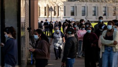 Σε έξαρση η μηνιγγίτιδα στη Βρετανία με 34 κρούσματα - Ουρές φοιτητών για να εμβολιαστούν