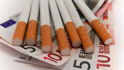 Στα δίχτυα της ΑΑΔΕ διεθνές κύκλωμα λαθρεμπορίου τσιγάρων – Διαδρομές από Τουρκία και αποστολές σε όλη την Ευρώπη