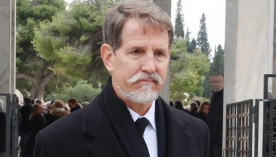 Παύλος Ντε Γκρες: Τι είπε για τις φήμες σχετικά  με το πολυτελές ρετιρέ στην Ηρώδου Αττικού και το γιο του