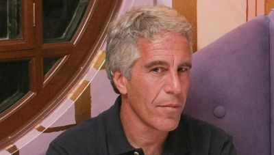 Υπόθεση Έπσταϊν: Θύματα μηνύουν ΗΠΑ και Google για διαρροή προσωπικών στοιχείων