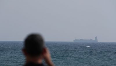 Κινεζικά πλοία εγκατέλειψαν την προσπάθεια να διέλθουν από τα στενά του Ορμούζ παρά τις διαβεβαιώσεις του Ιράν για ασφαλή διέλευση