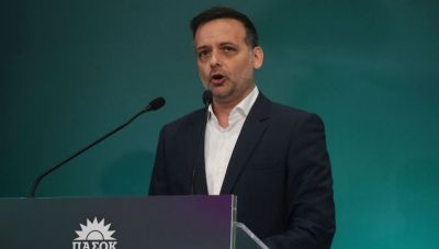 Χάρης Δούκας στο Συνέδριο του ΠΑΣΟΚ: Δεν πρέπει να συγκυβερνήσουμε με τη ΝΔ μετά τις εκλογές