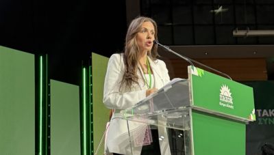 Ελένη Βατσινά στο Συνέδριο του ΠΑΣΟΚ: Είμαστε έτοιμοι να διεκδικήσουμε ισχυρή εντολή για σχηματισμό Κυβέρνησης
