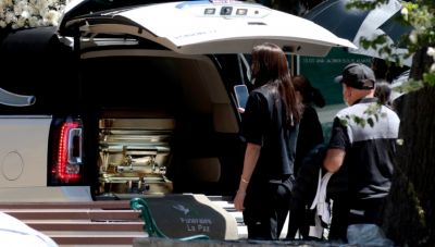 Μεξικό: Σε χρυσό φέρετρο θάφτηκε ο Ελ Μέντσο - Με στρατιωτική παρουσία η κηδεία του