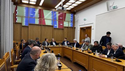 Με γεμάτη ατζέντα η συνάντηση του Κώστα Σκρέκα με τους Δημάρχους - Υδροδότηση, ΒΟΑΚ και αεροδρόμιο στο επίκεντρο