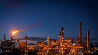 Με «τσουνάμι» πληθωρισμού απειλεί όλο τον κόσμο το πετρελαϊκό σοκ του πολέμου στο Ιράν